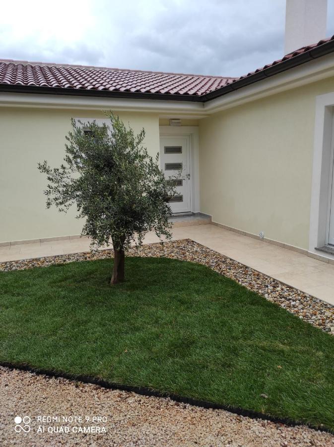 Villa Una Muraj Esterno foto